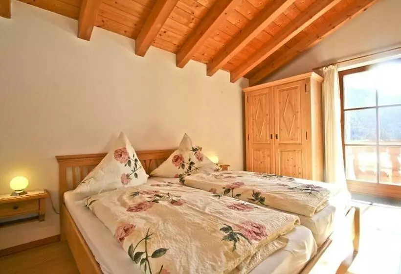 هتل Ferienwohnungen Wanderparadies Bauernhof