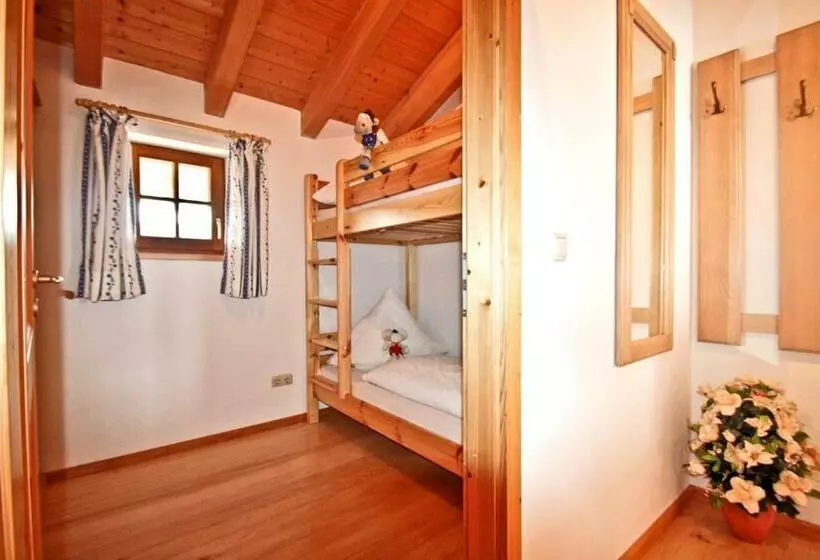 هتل Ferienwohnungen Wanderparadies Bauernhof