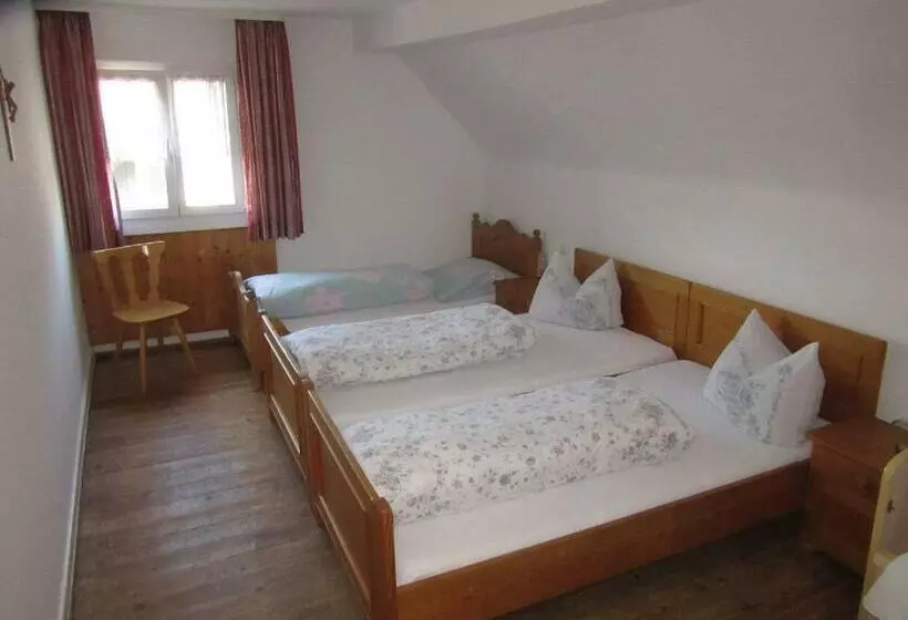 Hotelli Hofgut Dürrenbühl