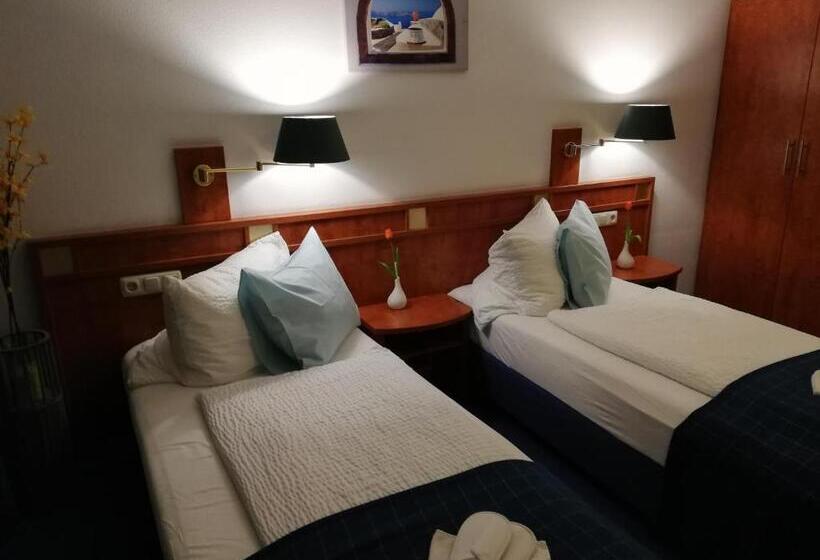 Отель Moosburger Hof