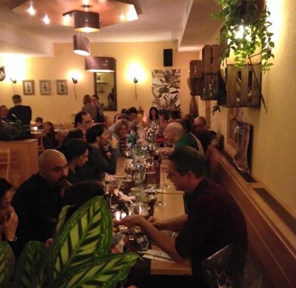 Отель Moosburger Hof