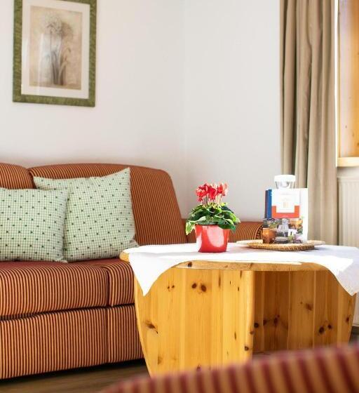 פנסיון Gästehaus Schmid