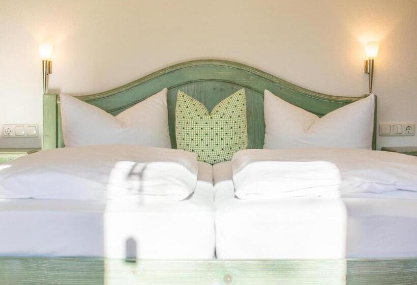 פנסיון Gästehaus Schmid