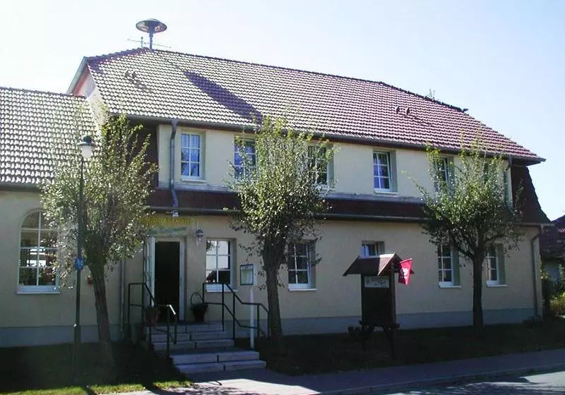 Majatalo Landgasthaus Am Dolgensee