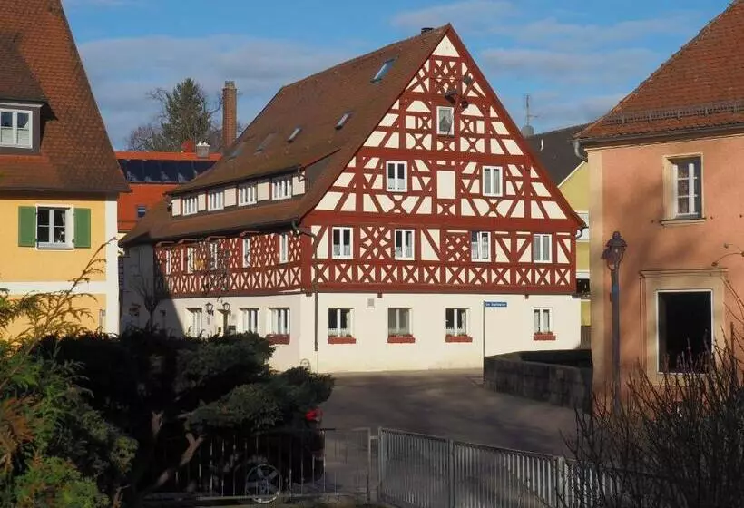 Retkeilymaja Gasthof Bögl