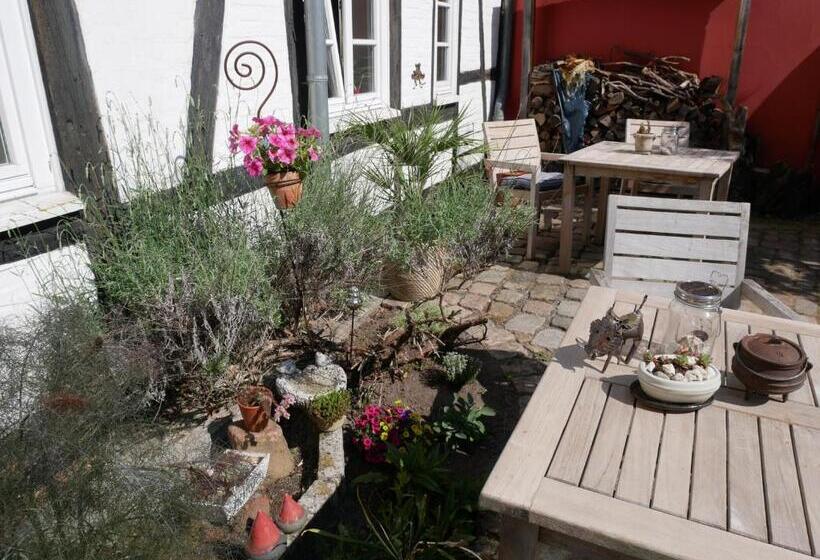 Пансион Bed & Breakfast Sahara