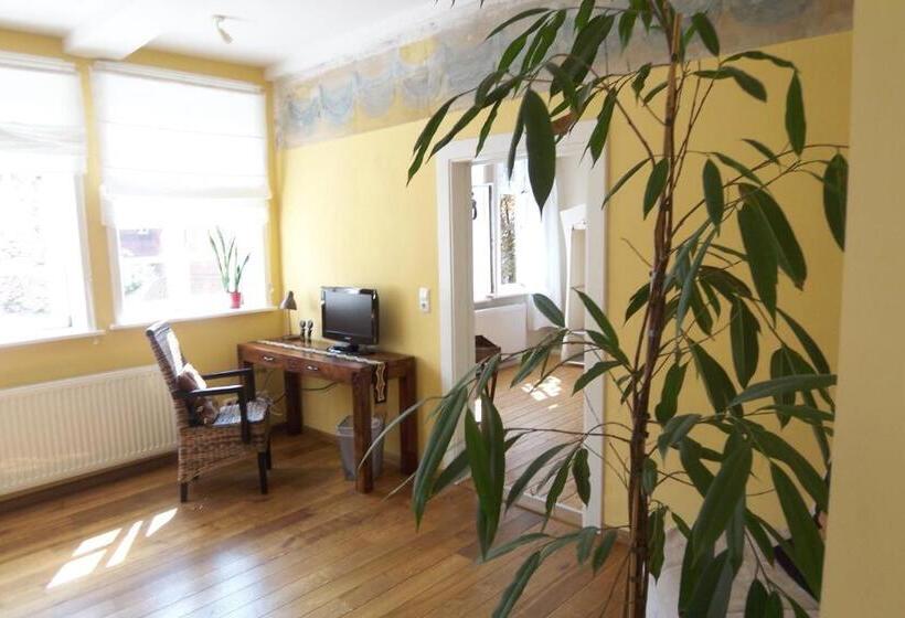 Пансион Bed & Breakfast Sahara