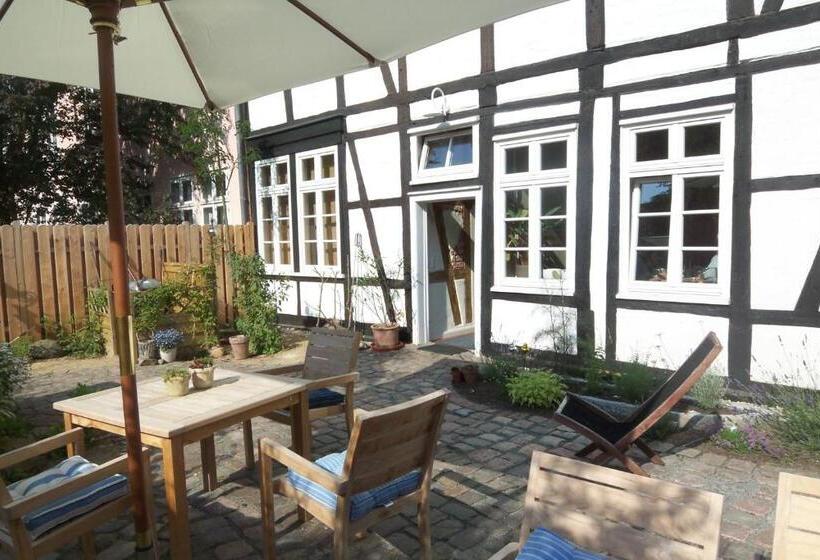 Пансион Bed & Breakfast Sahara