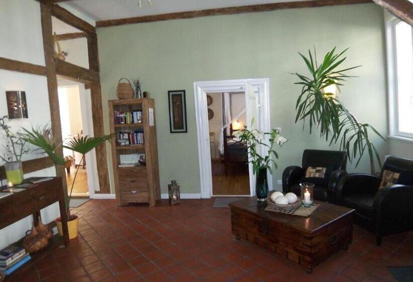 Пансион Bed & Breakfast Sahara