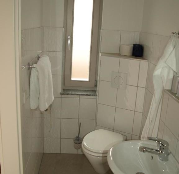 بنسيون Gästehaus In Der Gotthardtstraße