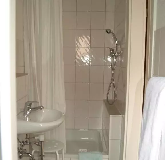 ペンション Gästehaus In Der Gotthardtstraße