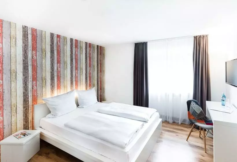 Majatalo Haus Am Park  Ihr Gästehaus In Velbert