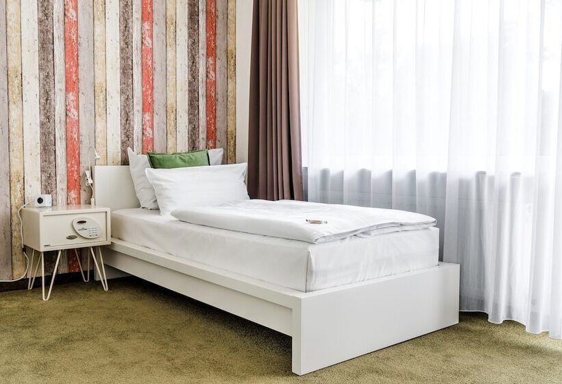 פנסיון Haus Am Park Ihr Gästehaus In Velbert