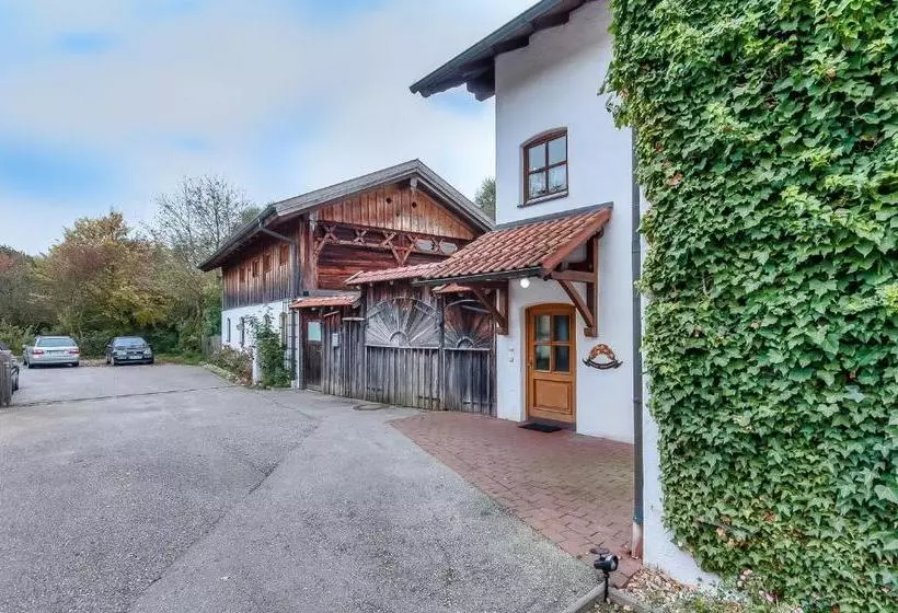 ペンション Landhaus Weidenhof