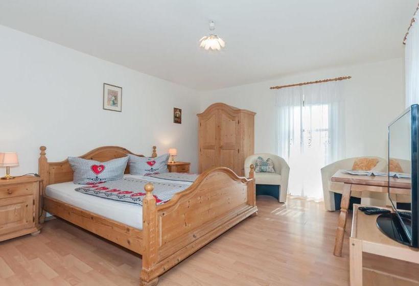 Majatalo Landhaus Weidenhof