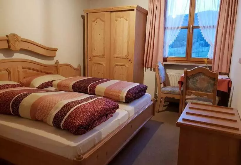 Pension / Ferienwohnungen Ludwig