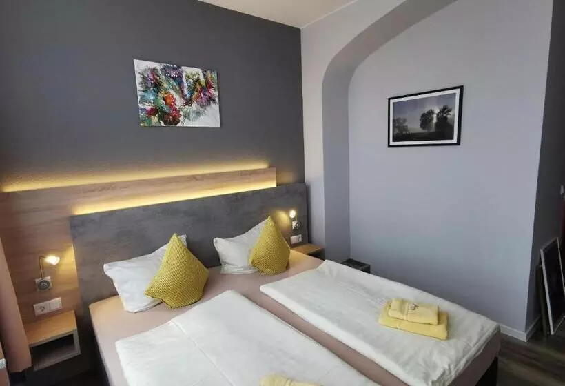 هاستل Gasthof Alter Felsenkeller