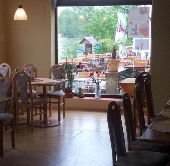 Hostel Gasthof Alter Felsenkeller