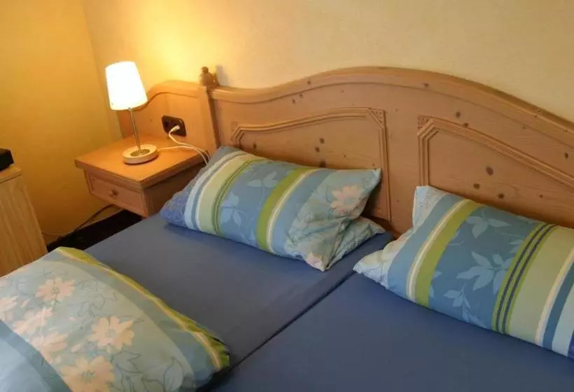 Majatalo Gästehaus Alpenglück