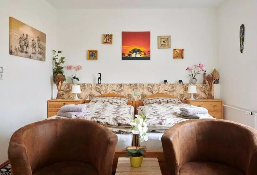 ペンション Hüblers Schlafquartier