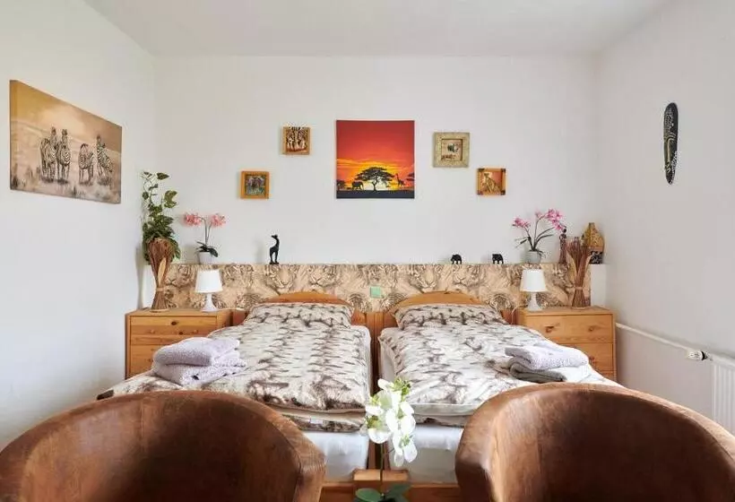 ペンション Hüblers Schlafquartier