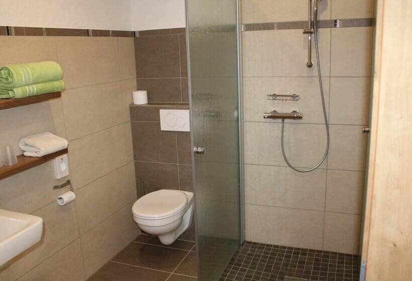 펜션 Landgasthof Winzerscheune