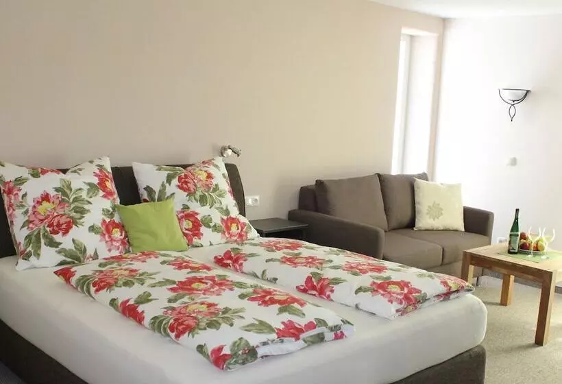 Majatalo Landgasthof Winzerscheune