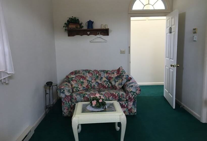 تختخواب و صبحانه Maria S Garden And Inn