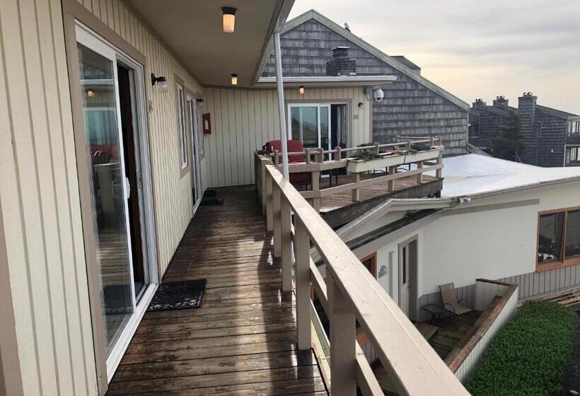 Szálloda Webb's Scenic Surf