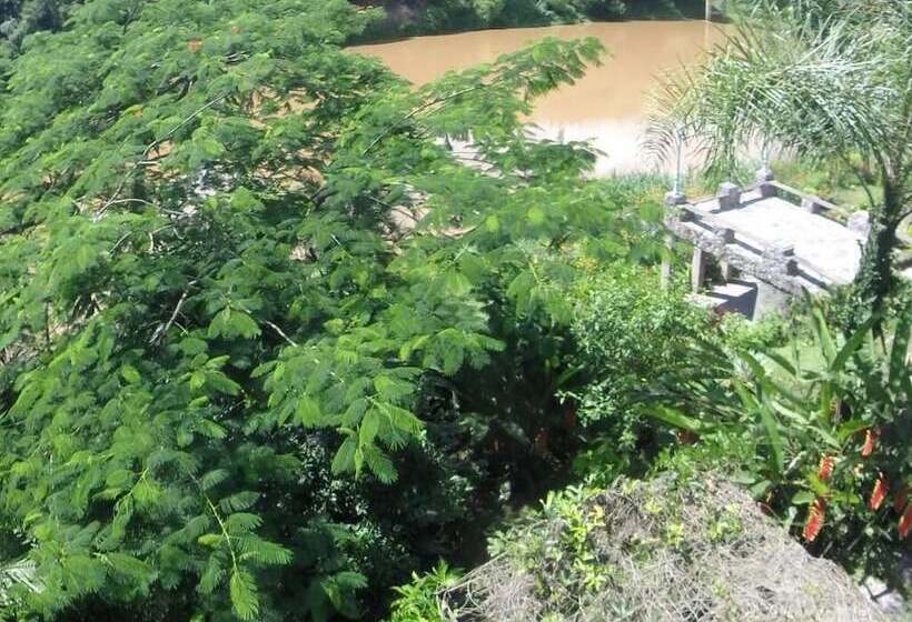 פנסיון Down The River Hostel