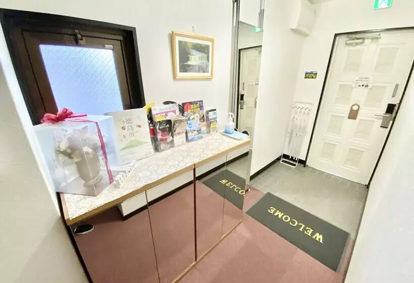 Majatalo Guesthouse017徳島個室 飲食街中心 阿波踊り会館7分 文理&徳島大学 アスティとくしま車8分