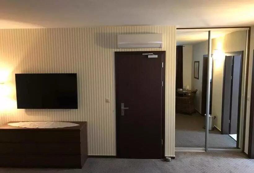 ペンション Penzión Karla Naj