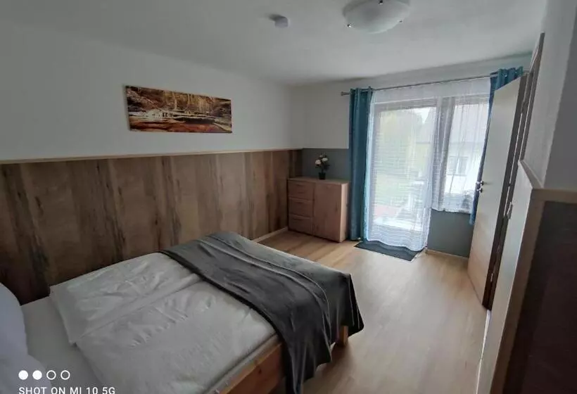 Majatalo Berliner Ecke