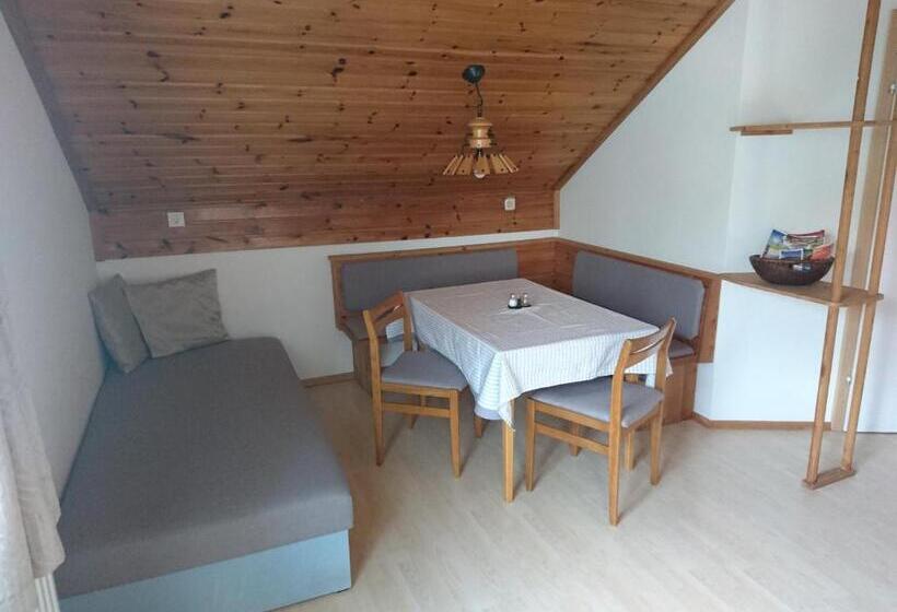 פנסיון Berliner Ecke