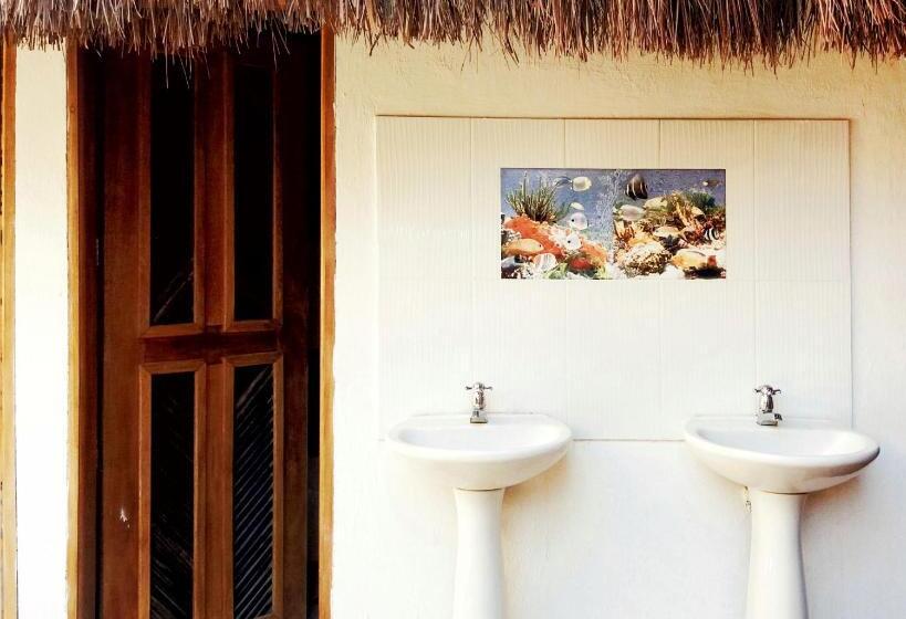 پانسیون Hostal Nibuni Palomino