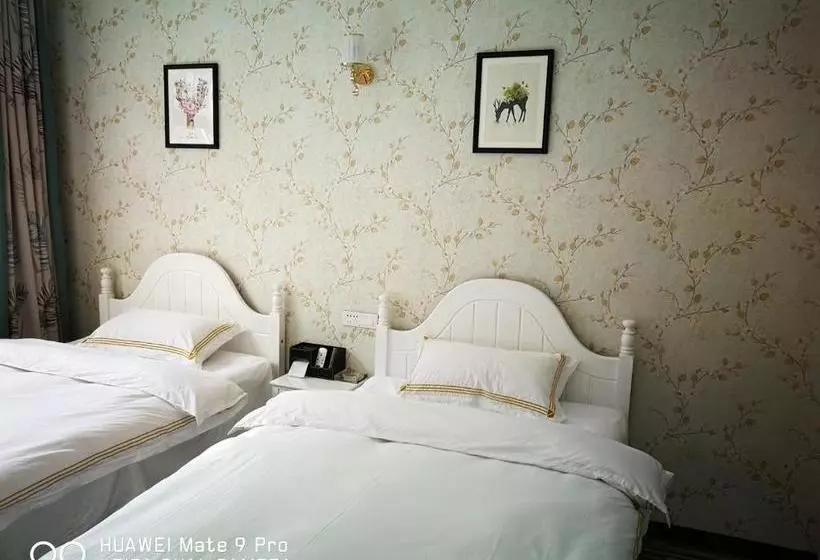 هاستل Yiju Inn