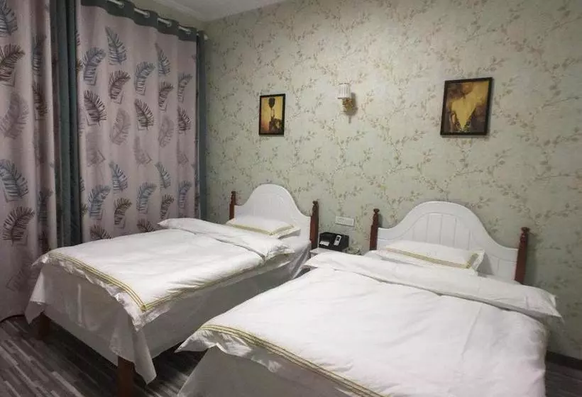 هاستل Yiju Inn
