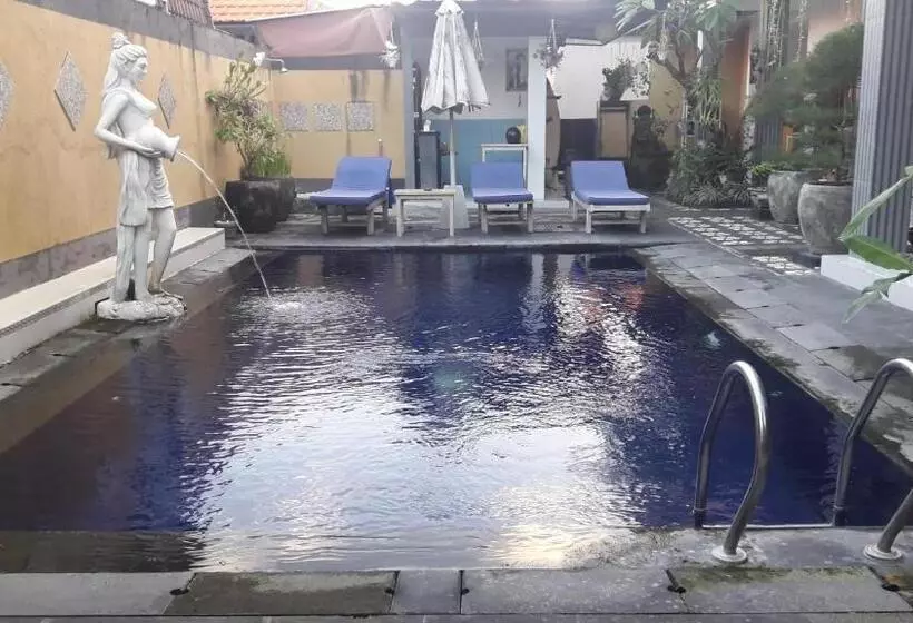 ペンション Sanata Yoga Guesthouse