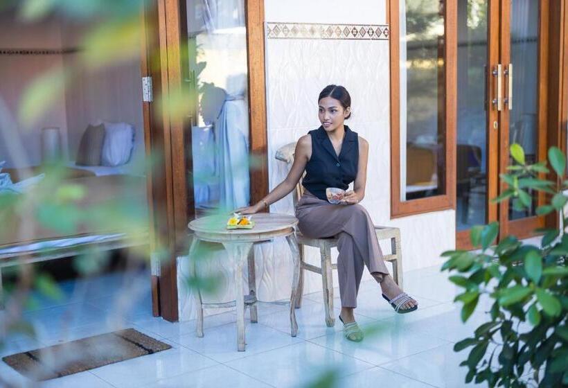 פנסיון Sanata Yoga Guesthouse