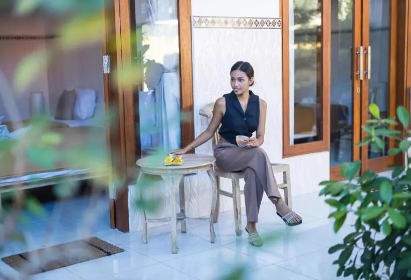 ペンション Sanata Yoga Guesthouse