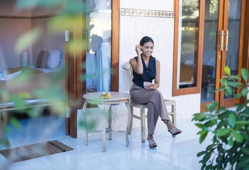 ペンション Sanata Yoga Guesthouse