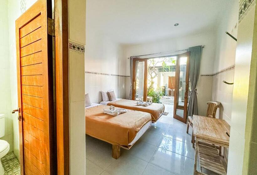 פנסיון Sanata Yoga Guesthouse