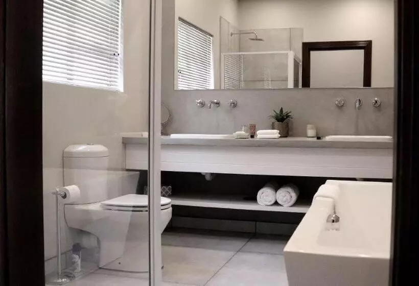 پانسیون Suikerbossie Guesthouse
