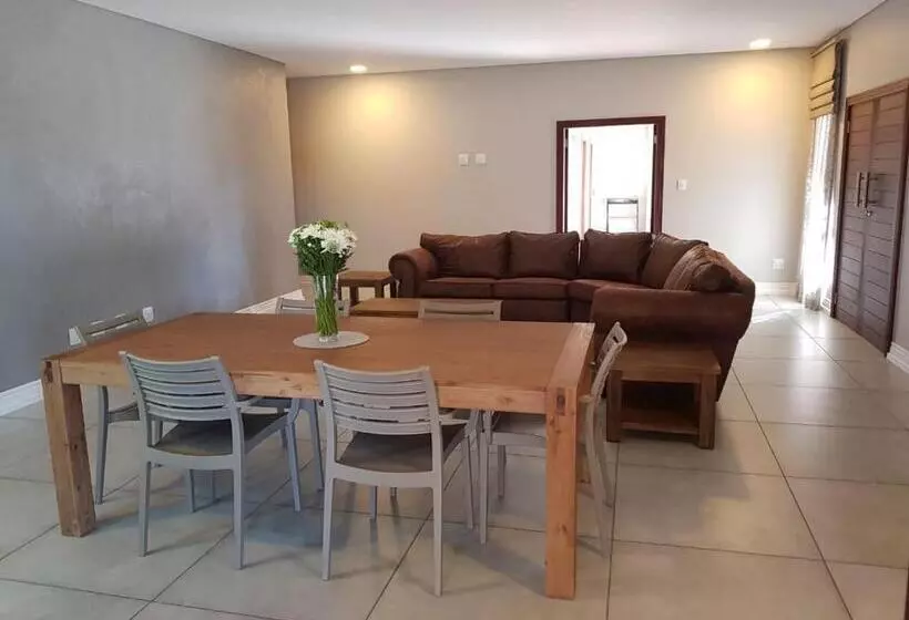 پانسیون Suikerbossie Guesthouse