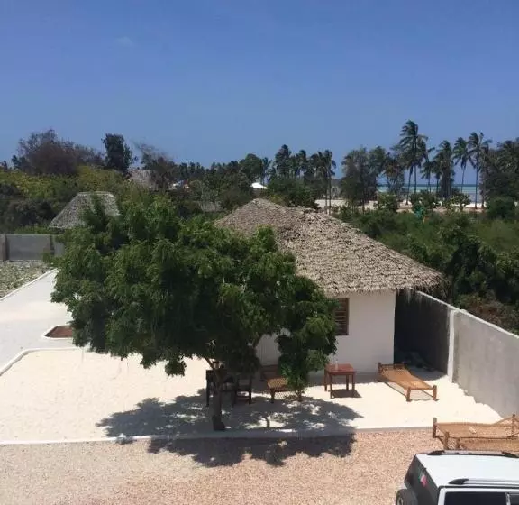 Hotelli Shamba Lodge