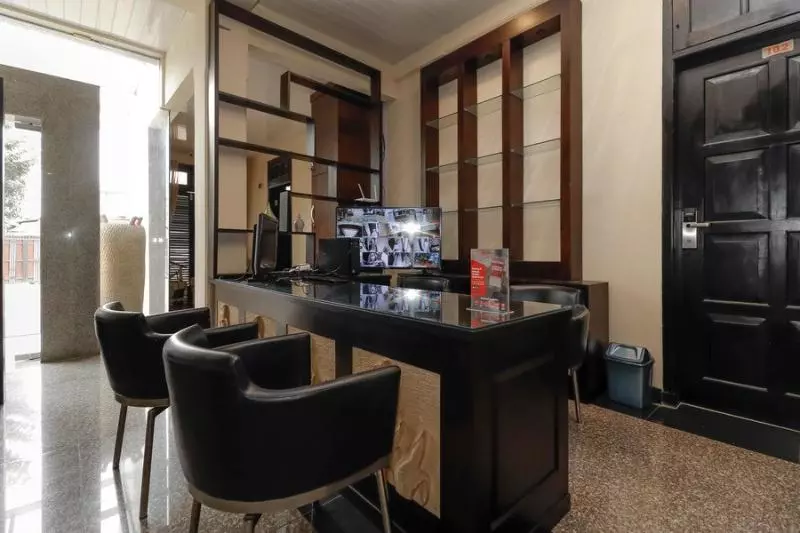 ペンション Reddoorz Plus Near Halim Perdanakusuma 2