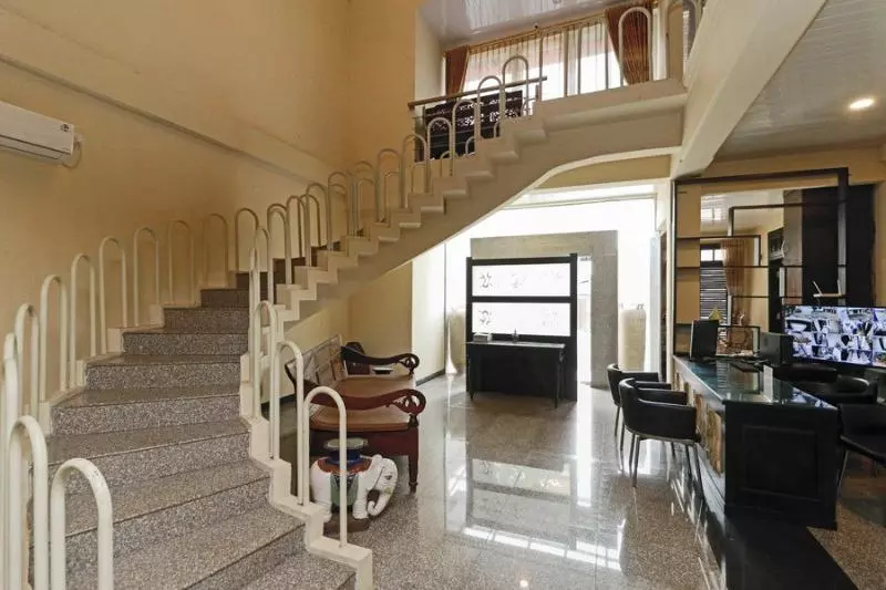 ペンション Reddoorz Plus Near Halim Perdanakusuma 2