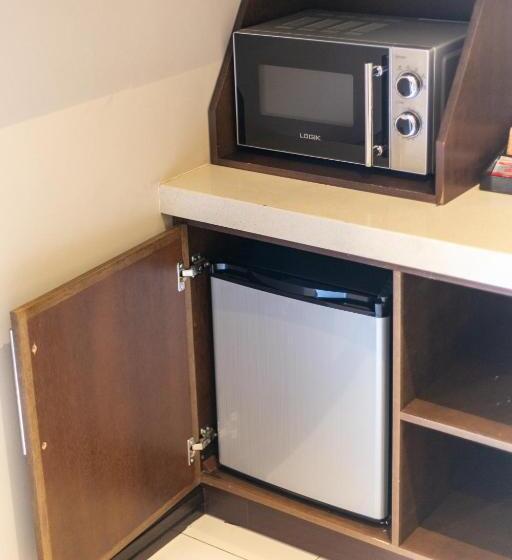 Пансион Royl Court Guesthouse