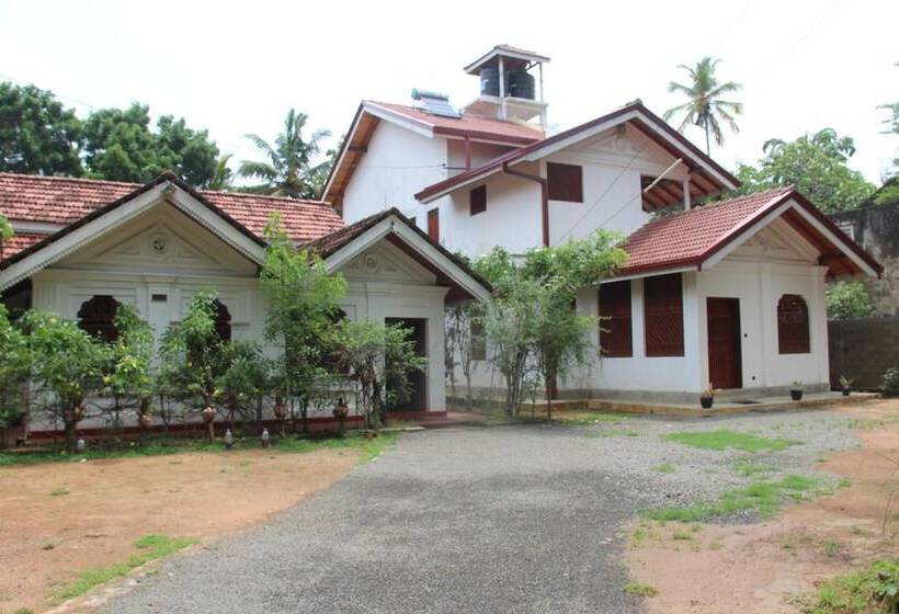 بنسيون Surfbayvilla