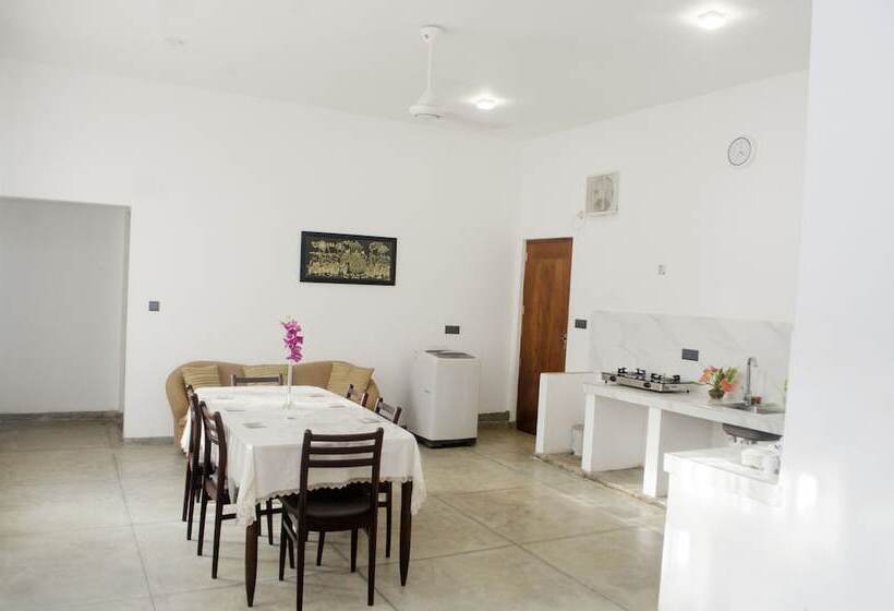 بنسيون Surfbayvilla